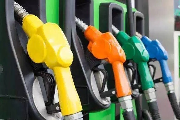 MINYAK PETROL NAIK 7 SEN