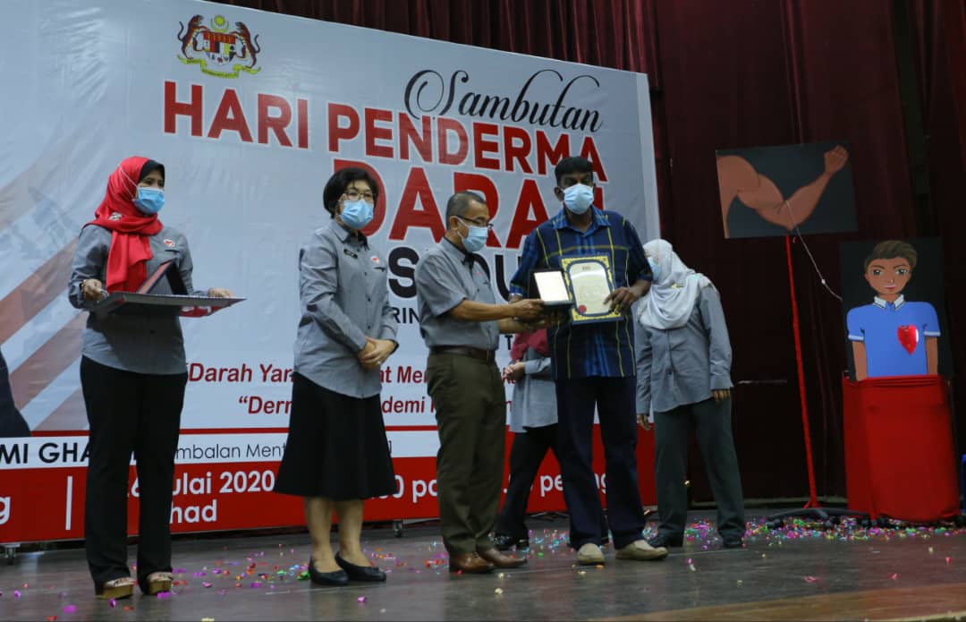 STOK BEKALAN DARAH MENCUKUPI