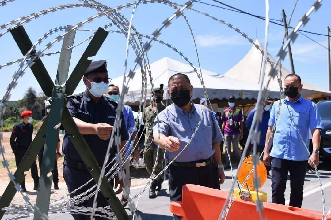 KERAJAAN PERAK SUMBANG 2.38 JUTA BANTU RAKYAT