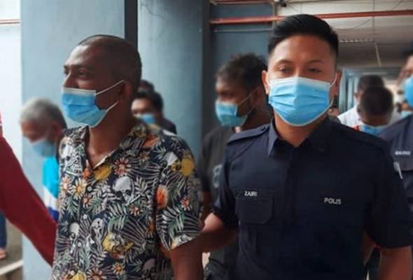 Penganggur mengaku tidak bersalah menyamar polis