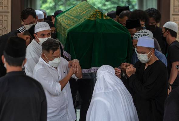 Jenazah Tan Sri Mustapha Kamal selamat dikebumikan