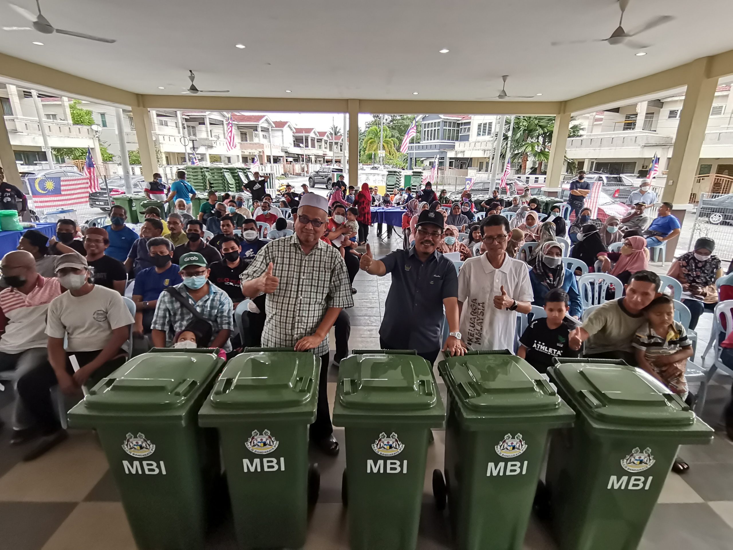 MBI teruskan pemberian tong sampah percuma
