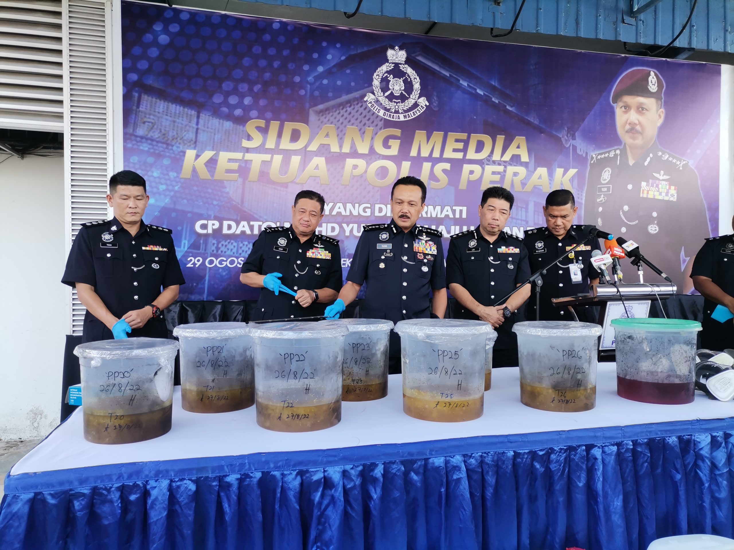 Polis serbu bangsal dalam hutan jadi makmal proses dadah, rampas dadah lebih RM6 juta