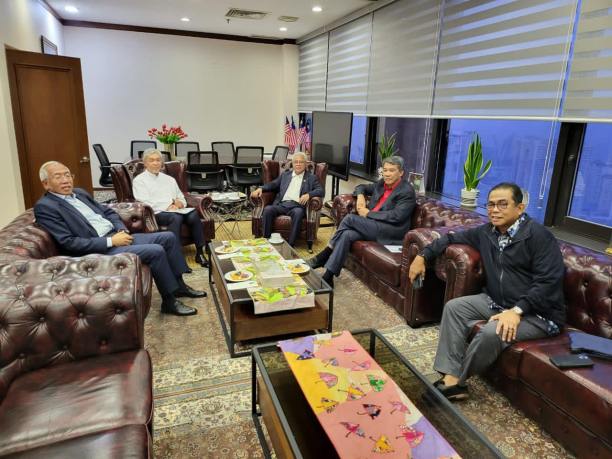 PM hadir perjumpaan top 5 Umno petang ini