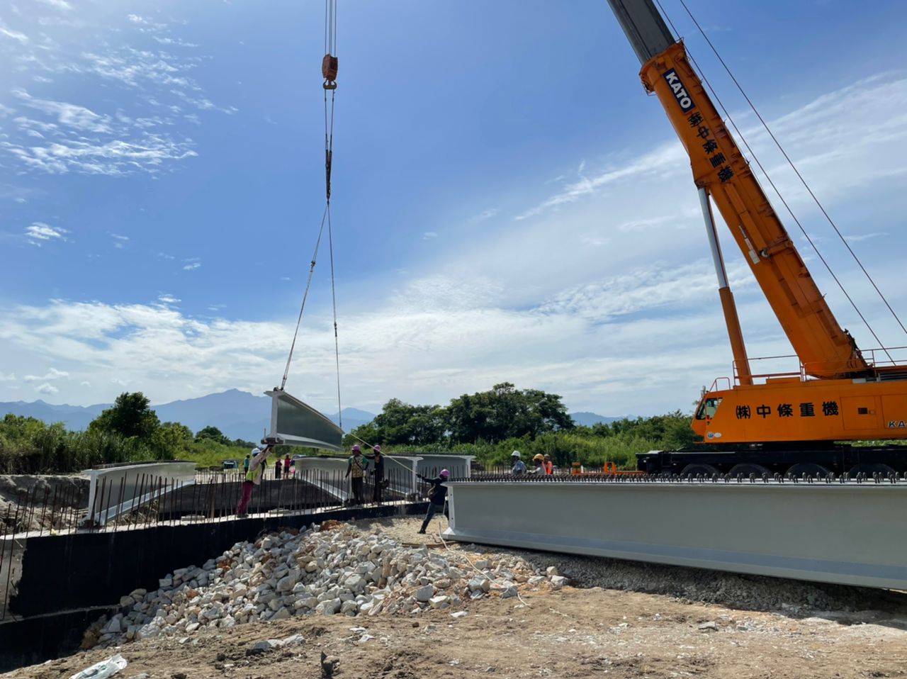 Tempoh projek penyambungan jalan Meru-Klebang dilanjutkan hingga Oktober