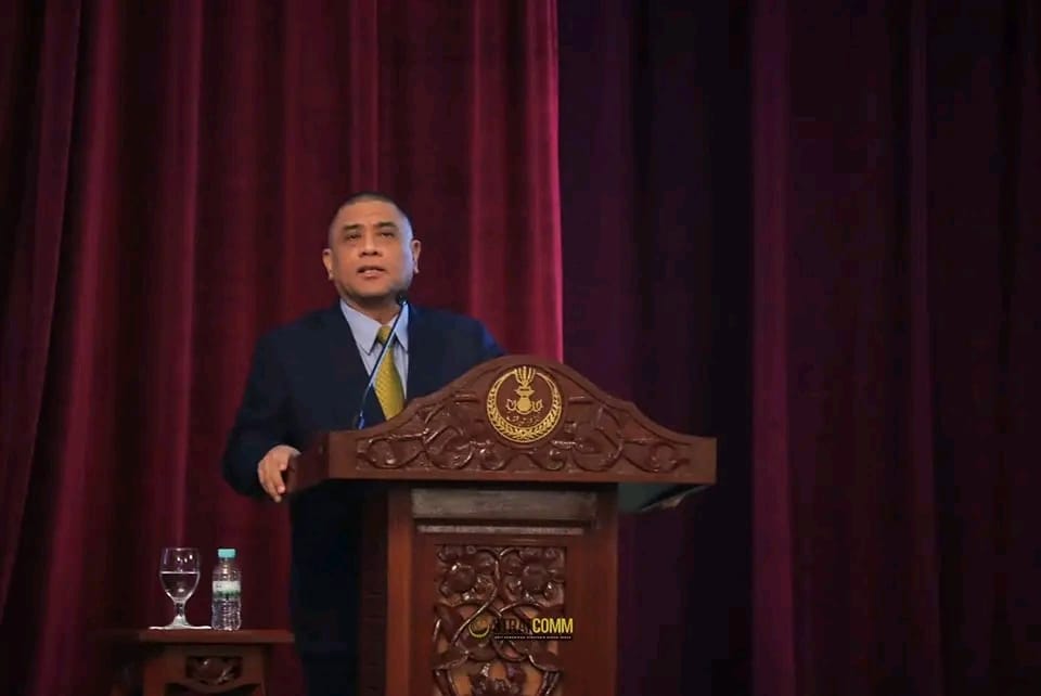 Lantikan politik dalam GLC perlu ikut merit: MB Perak