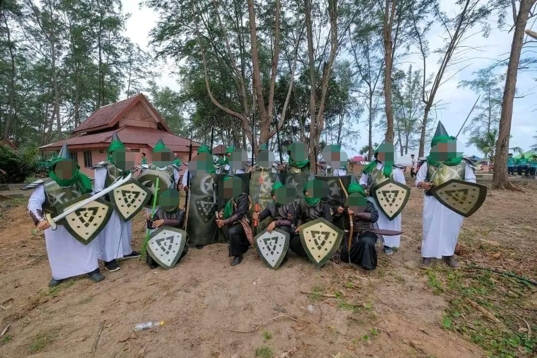 Perarakan replika bersenjata timbulkan kegusaran awam - Menteri KDN