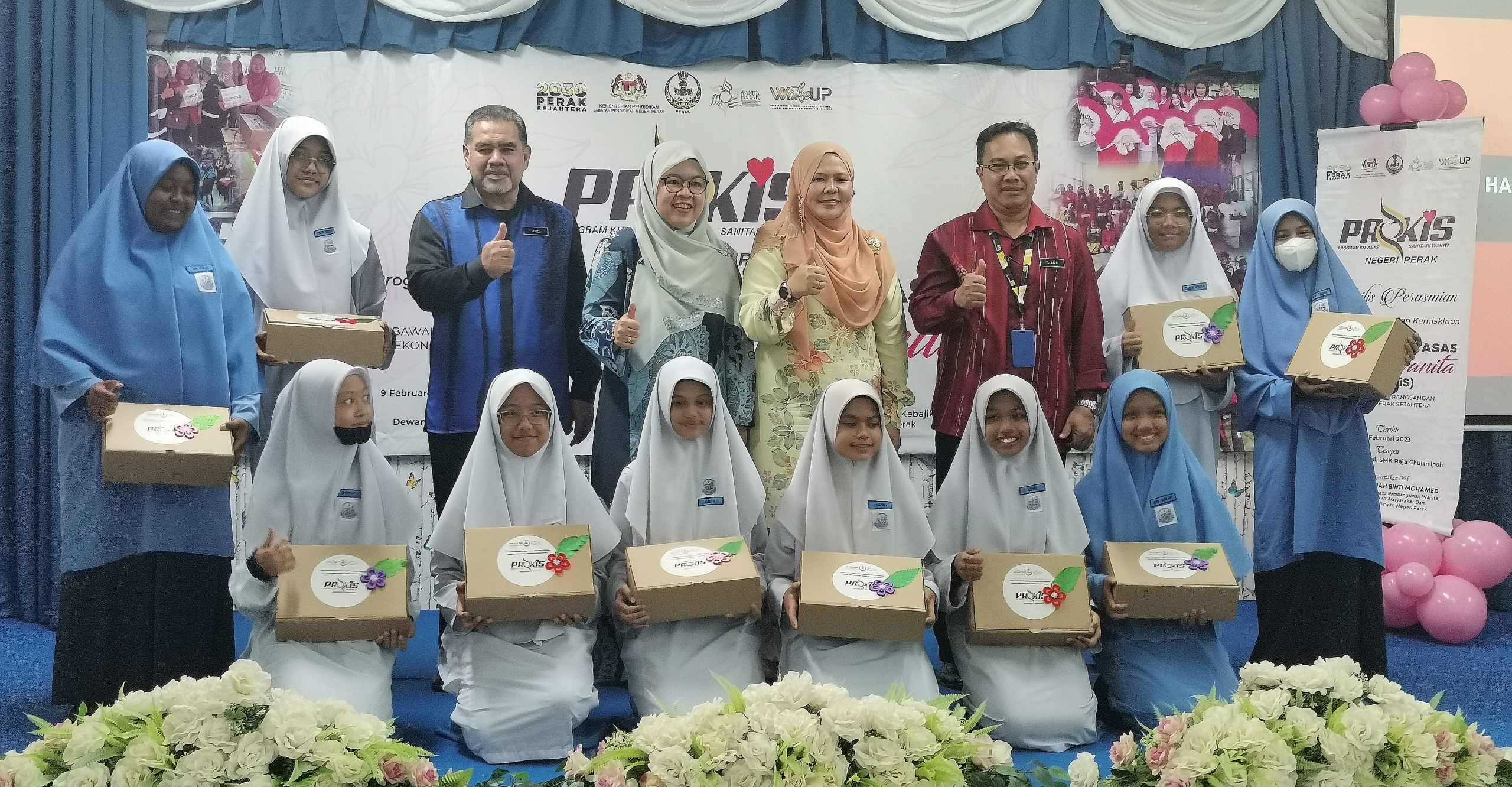 Perak akan perhalusi cadangan letak mesin layan diri tuala wanita di sekolah rendah