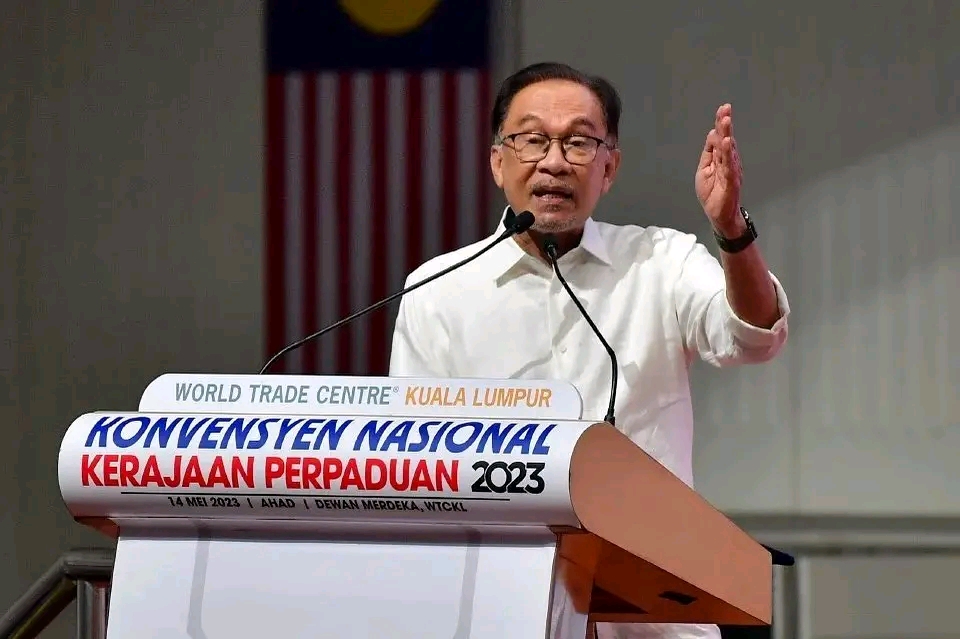 Selepas 25 tahun, suara Anwar kembali bergema di Dewan Merdeka
