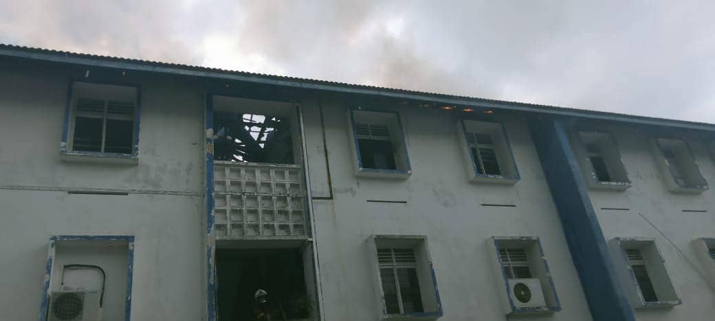 Pejabat Jabatan Siasatan Jenayah IPK Perak terbakar