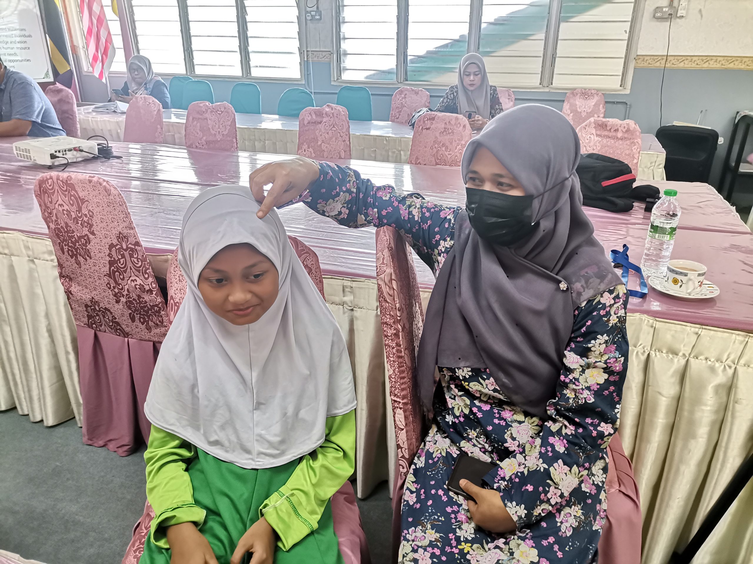 Murid tahun tiga trauma selepas ditimpa tangki pam tandas