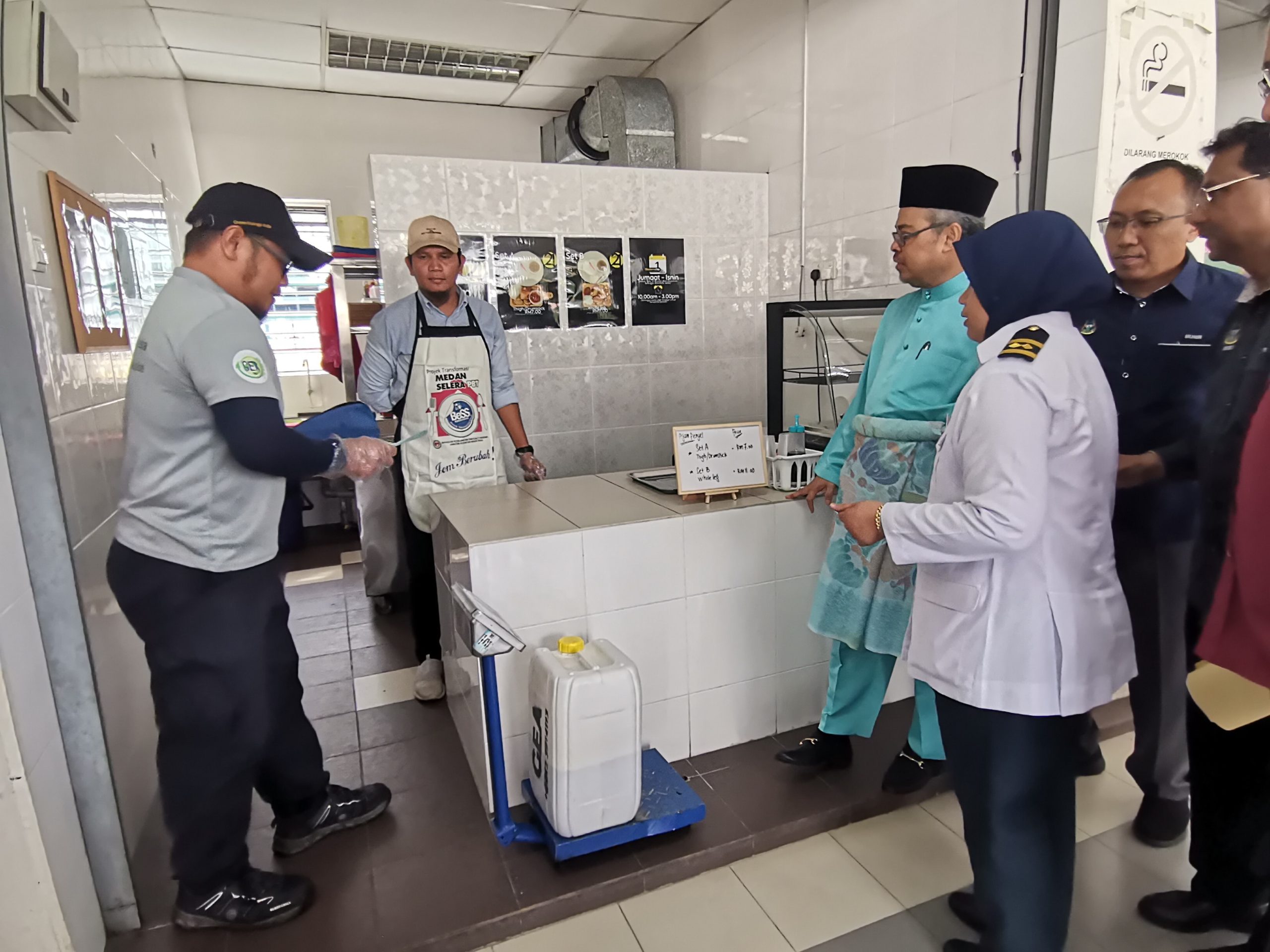 Penduduk Ipoh disaran kitar semula minyak masak terpakai, jana 'duit poket' tambahan