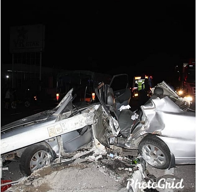2 maut, 1 parah kereta terbabas sendiri di Ipoh