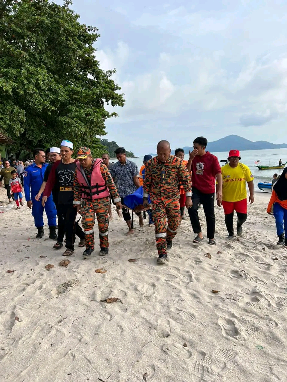 Remaja hilang ketika mandi laut ditemukan maut di Teluk Senangin