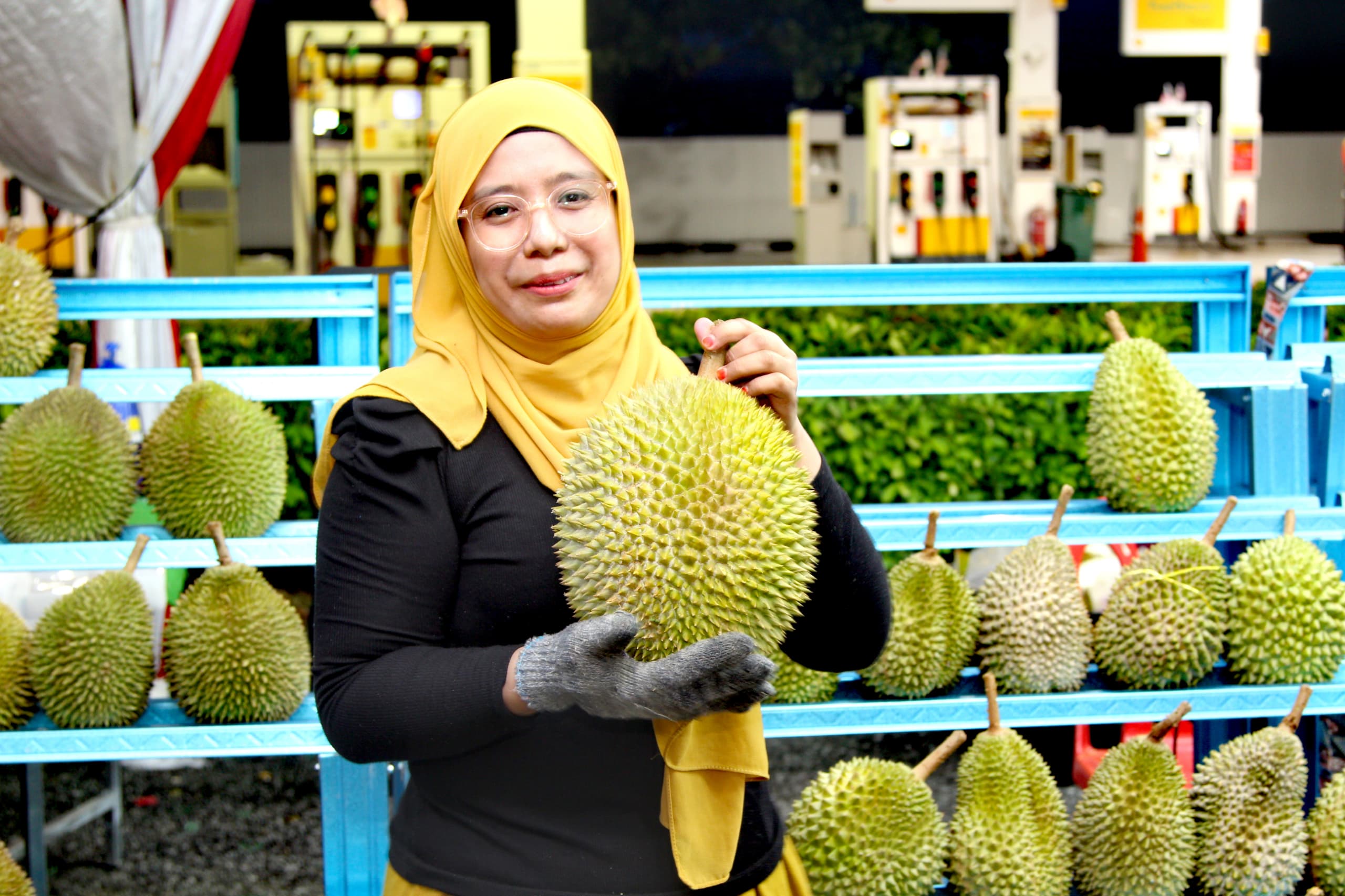 'PORT DOYAN' TAWARKAN DURIAN SEGAR DARI LADANG KEPADA PEMINAT RAJA BUAH DI BANDARAYA IPOH