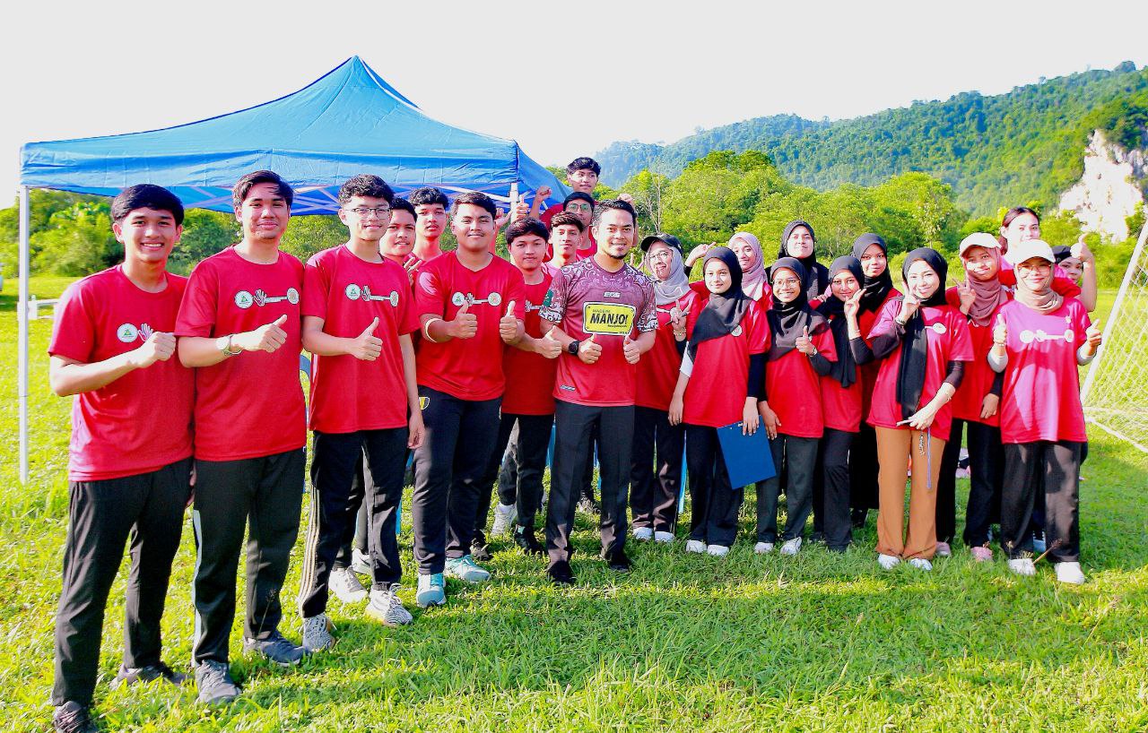 HARI SUKANEKA GUNUNG LANG 2024 DISAMBUT MERIAH