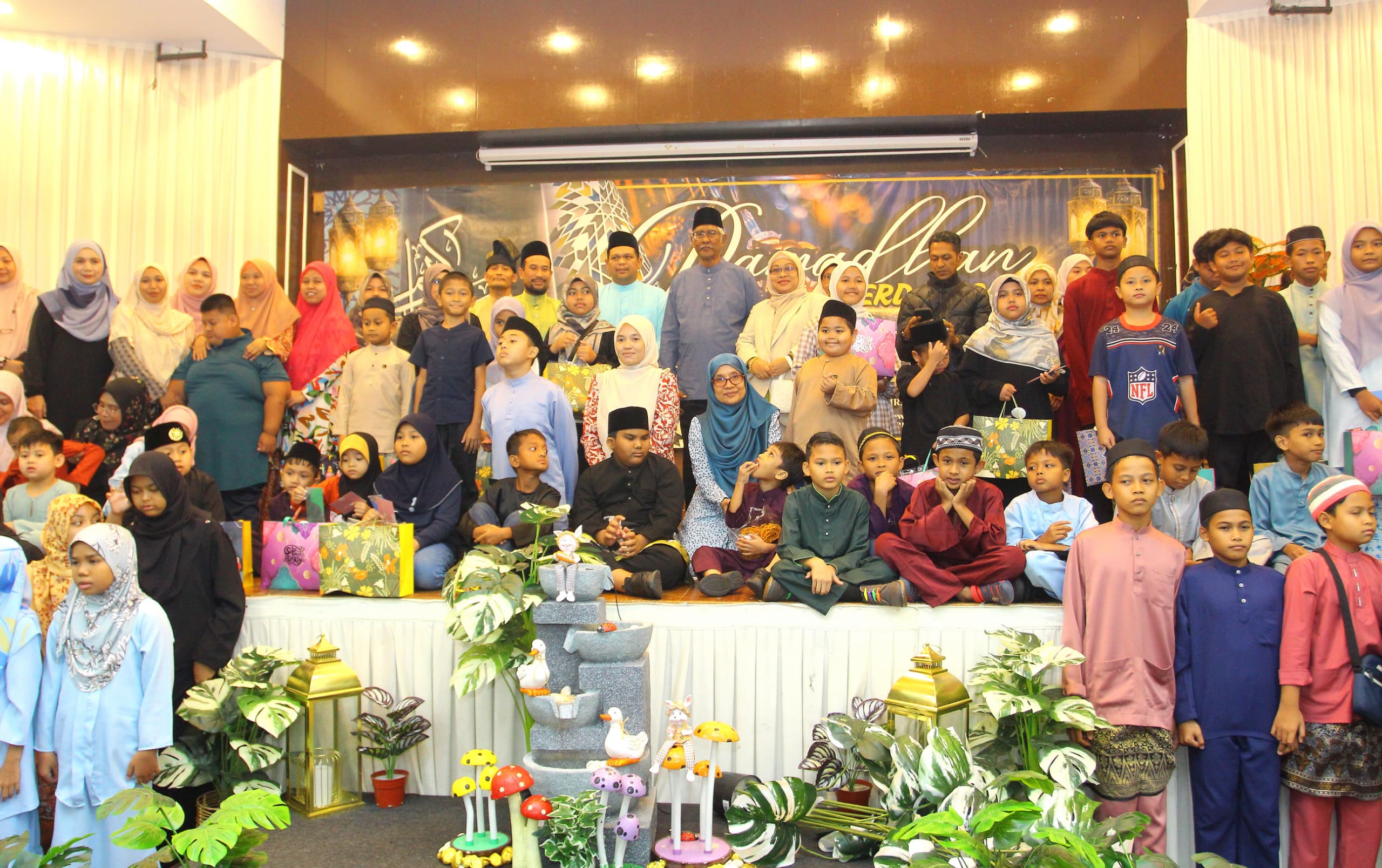 TAIPING PERDANA HOTEL SANTUNI 78 ANAK-ANAK YATIM, ASNAF SERTA ORANG KURANG UPAYA