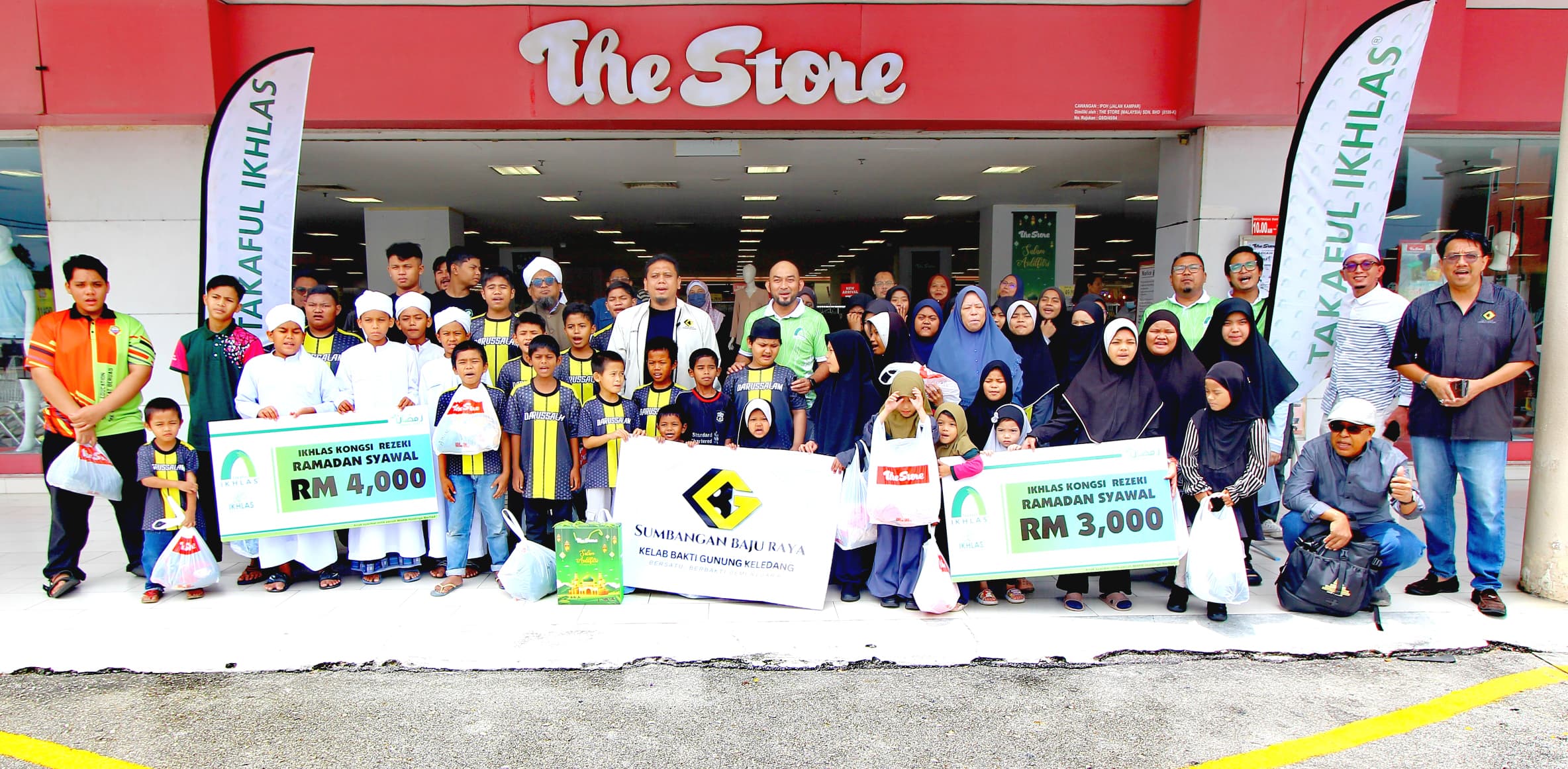 KELAB BAKTI GUNUNG KELEDANG SANTUNI 86 ANAK-ANAK YATIM SEKITAR BANDARAYA IPOH