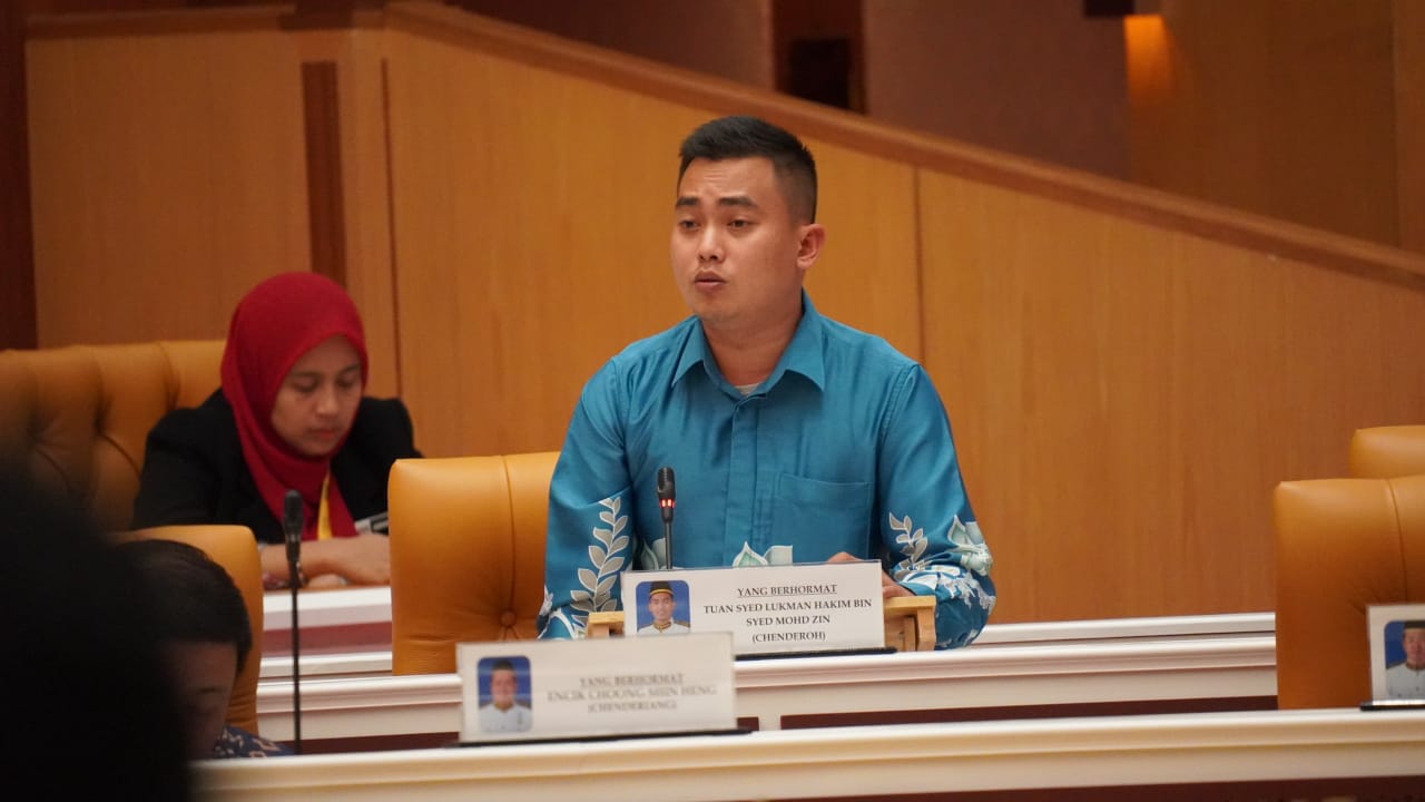 MASALAH PEMILIKAN RUMAH UNTUK GOLONGAN MUDA