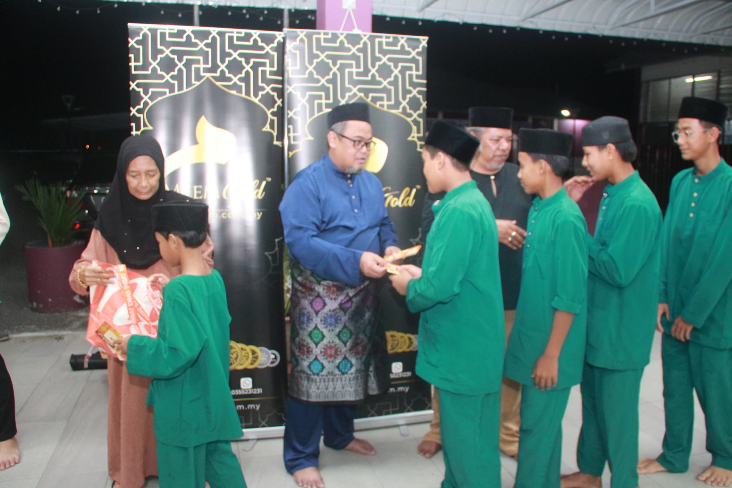 MEEM GOLD RAIKAN 38 ANAK YATIM BUDI MULIA NURUL HUDA